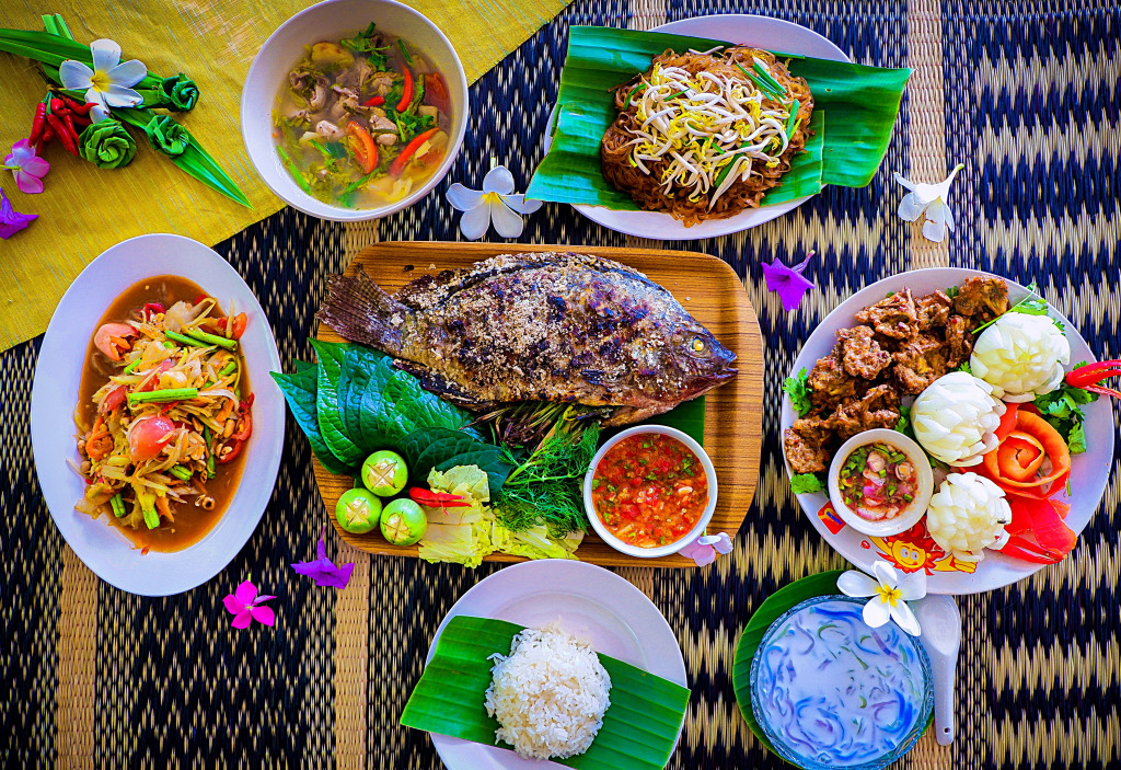Isan Thai Cuisine jigsaw puzzle in Food & Bakery puzzles on TheJigsawPuzzles.com
