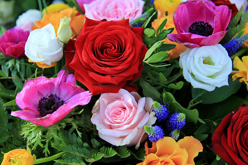 Hochzeitsarrangement in leuchtenden Farben jigsaw puzzle in Puzzle des Tages puzzles on TheJigsawPuzzles.com