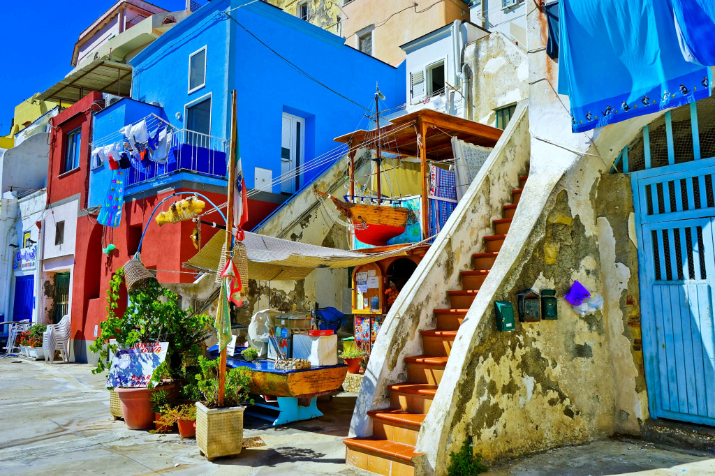 Maisons colorées au port de Corricella, Procida jigsaw puzzle in Paysages urbains puzzles on TheJigsawPuzzles.com