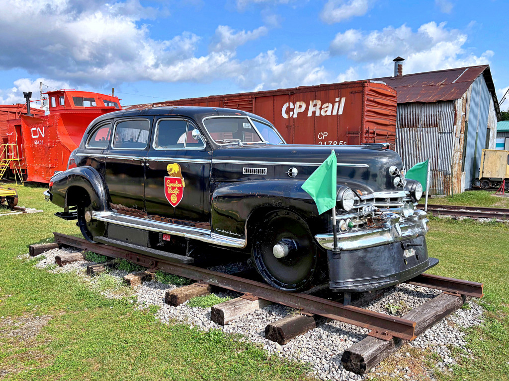 1947 Cadillac, Railway Museum of Eastern Ontario jigsaw puzzle in Cars & Bikes puzzles on TheJigsawPuzzles.com
