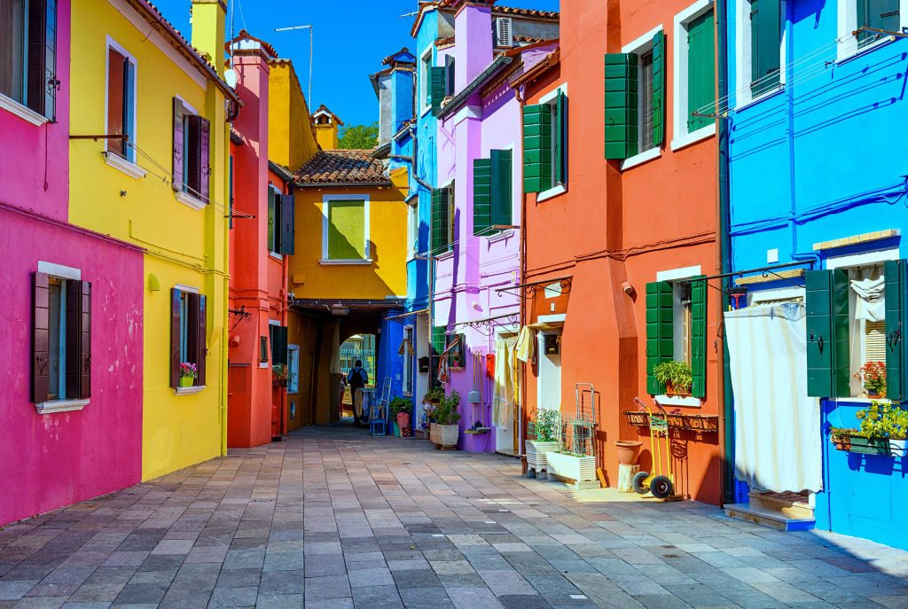 The Vibrant Facades of Burano Island, Italy jigsaw puzzle in Puzzle of the Day puzzles on TheJigsawPuzzles.com