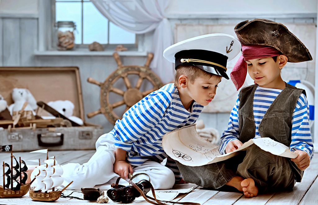 Deux jeunes capitaines jigsaw puzzle in Personnes puzzles on TheJigsawPuzzles.com