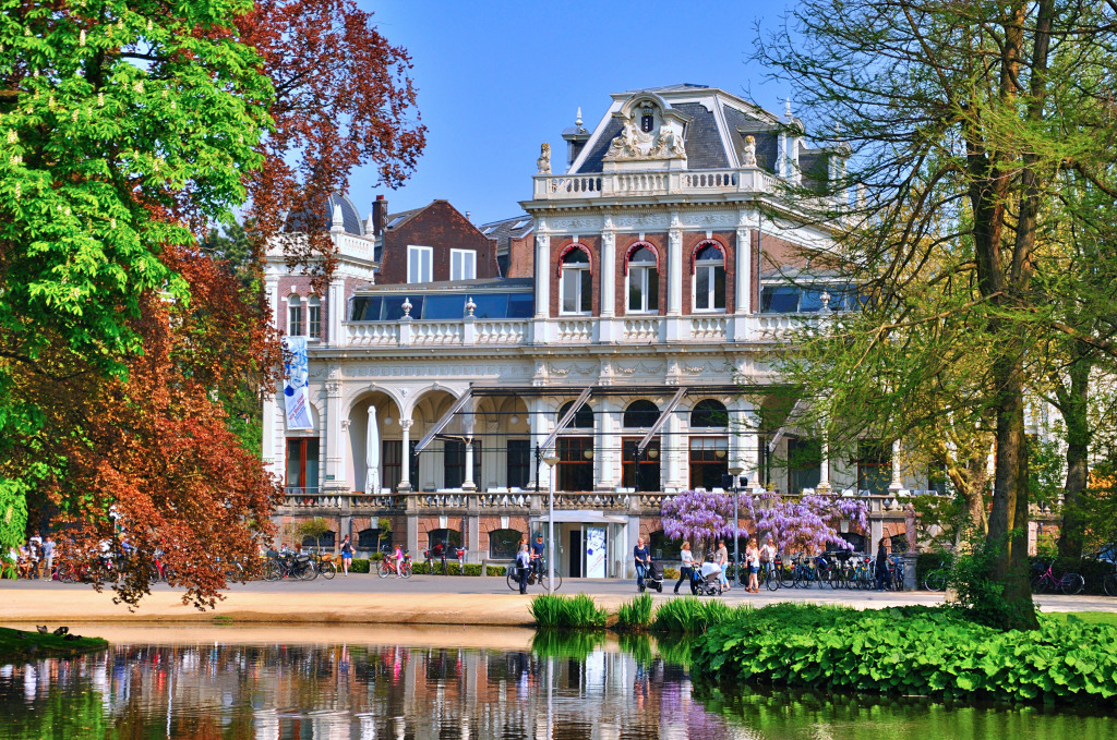 Filmmuseum in Amsterdam, the Netherlands jigsaw puzzle in Castles puzzles on TheJigsawPuzzles.com