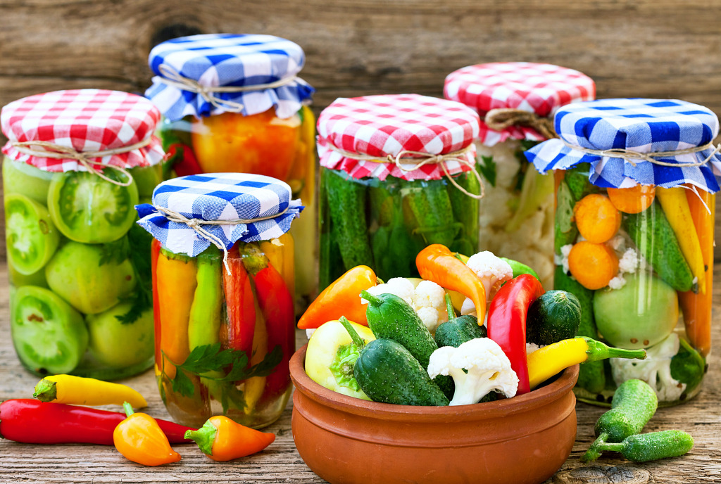 Зимний запас jigsaw puzzle in Фрукты и Овощи puzzles on TheJigsawPuzzles.com