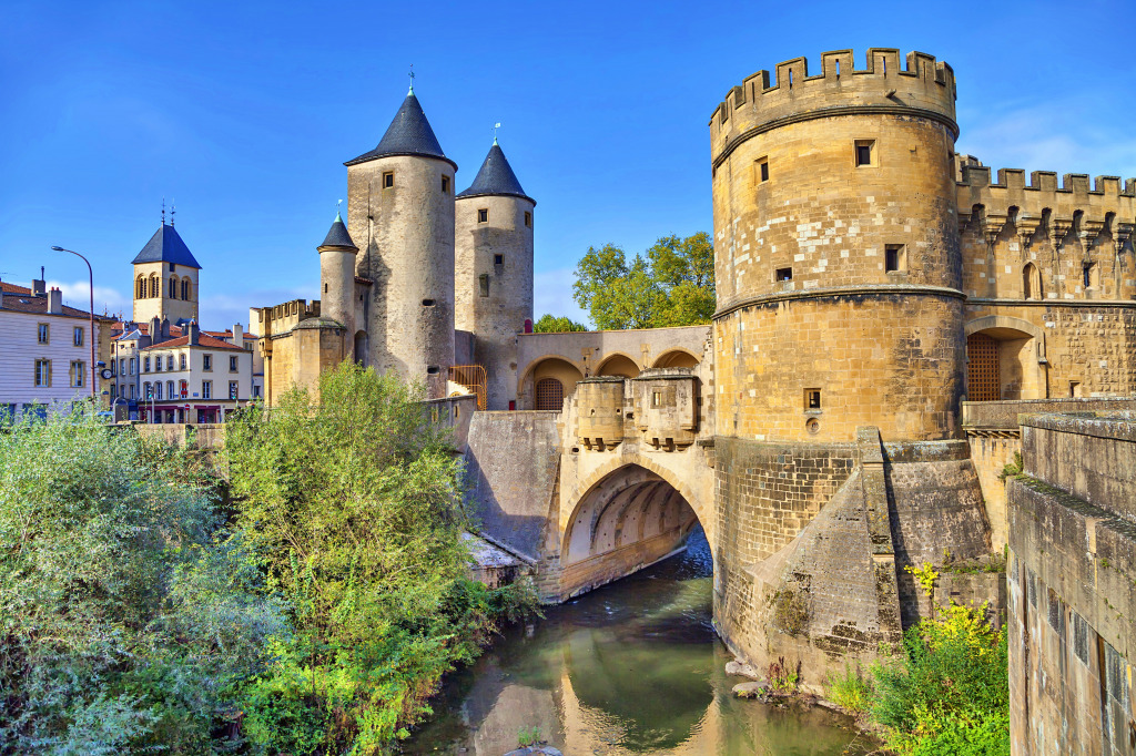 Porte des Allemands à Metz, France jigsaw puzzle in Ponts puzzles on TheJigsawPuzzles.com