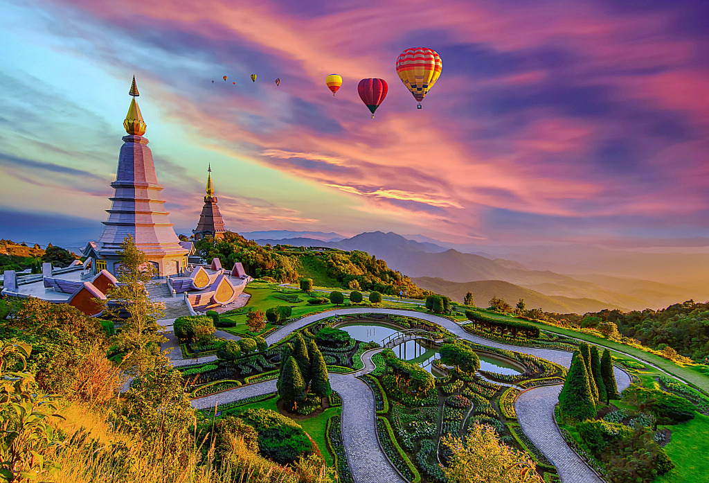 Colorful Hot Air Balloons over Chiang Mai jigsaw puzzle in Puzzle of the Day puzzles on TheJigsawPuzzles.com