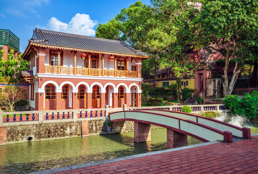 Wufeng Lin Family Mansion in Taichung, Taiwan jigsaw puzzle in Bridges puzzles on TheJigsawPuzzles.com