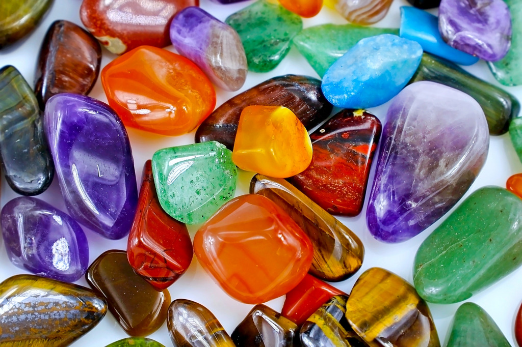 Semi-Precious Mineral Stones Close-Up jigsaw puzzle in Macro puzzles on TheJigsawPuzzles.com