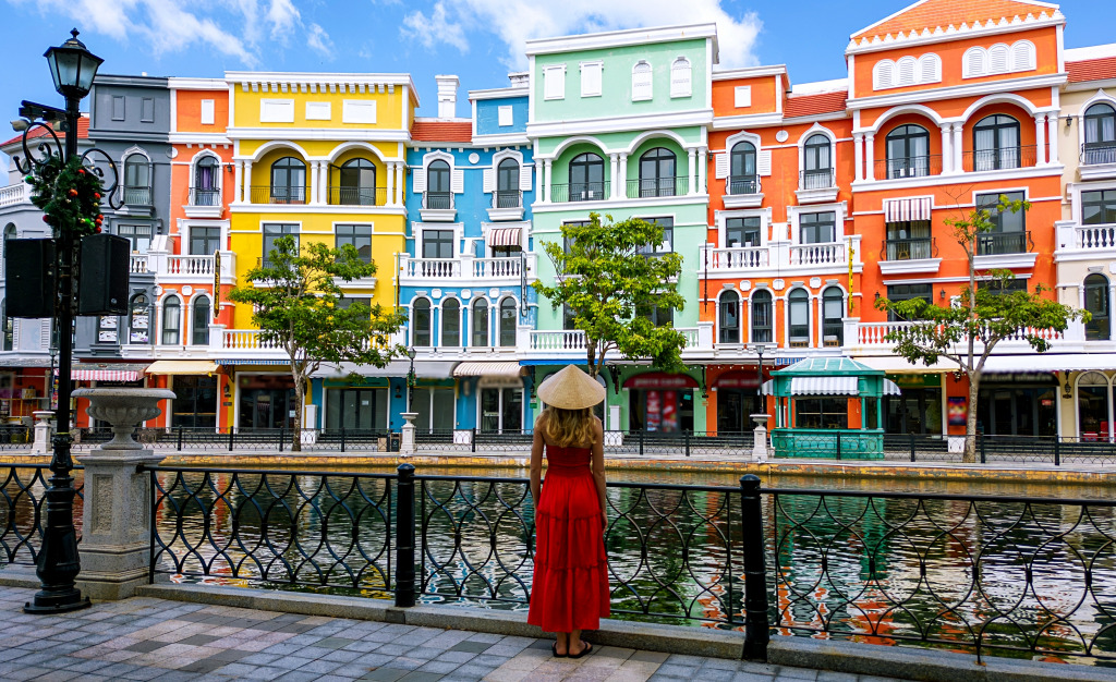 Grand World Phu Quoc Complex in Vietnam jigsaw puzzle in Street View puzzles on TheJigsawPuzzles.com