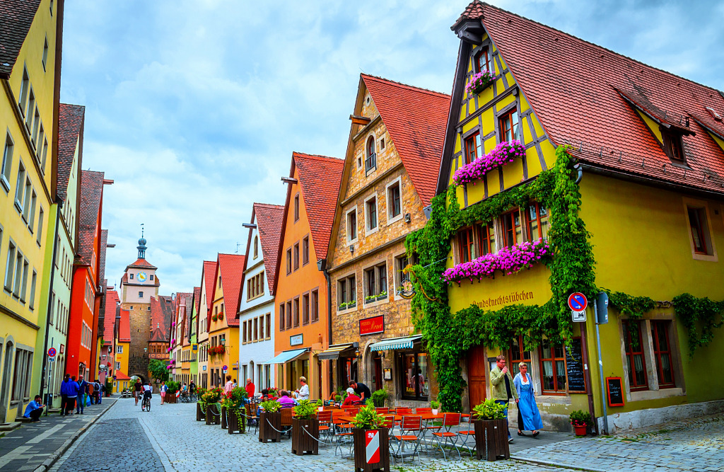 Rothenburg ob der Tauber, Bayern, Deutschland jigsaw puzzle in Straßenansicht puzzles on TheJigsawPuzzles.com