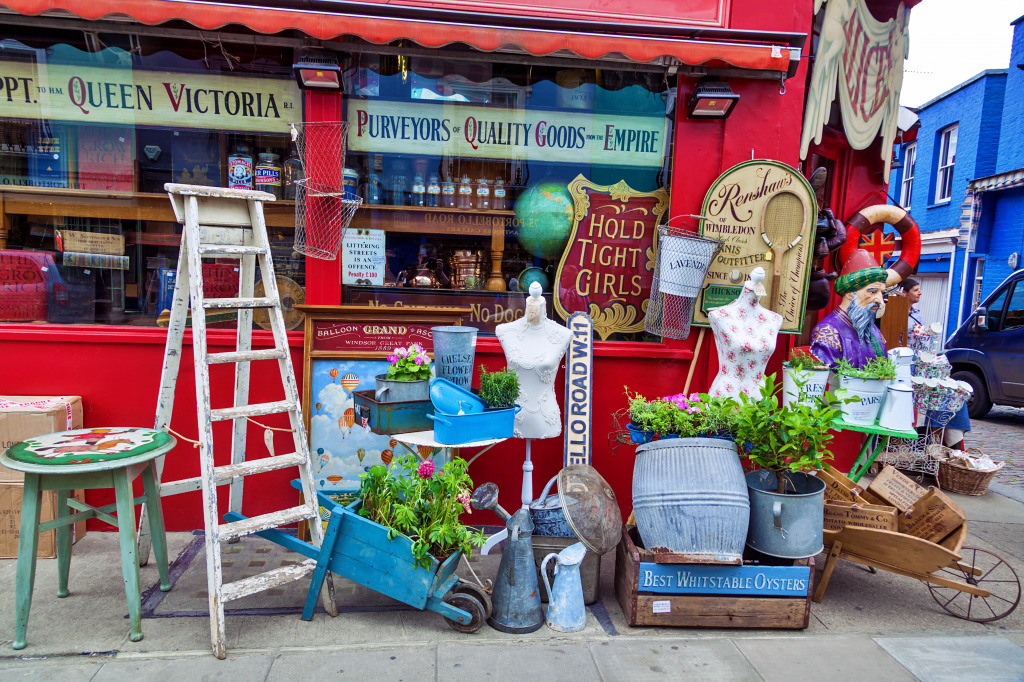 Marché de Portobello Road à Londres, Angleterre jigsaw puzzle in Paysages urbains puzzles on TheJigsawPuzzles.com