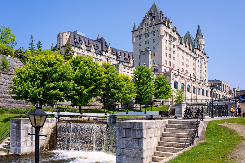 Hôtel Fairmont Chateau Laurier, Ottawa, ON, Canada jigsaw puzzle in Châteaux puzzles on TheJigsawPuzzles.com