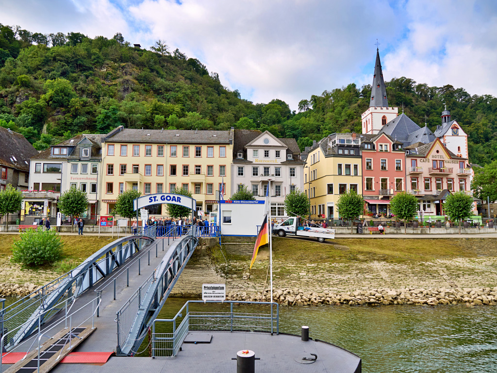 Ufer von Sankt Goar, Deutschland jigsaw puzzle in Brücken puzzles on TheJigsawPuzzles.com