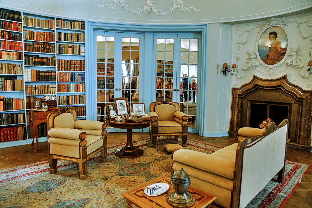 Bibliothèque du château de Hořovice, République tchèque jigsaw puzzle in Châteaux puzzles on TheJigsawPuzzles.com