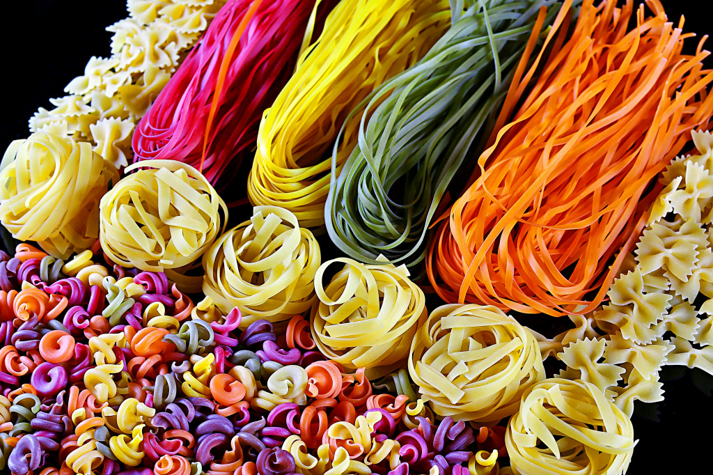 Colorful Italian Pasta Close-Up jigsaw puzzle in Food & Bakery puzzles on TheJigsawPuzzles.com