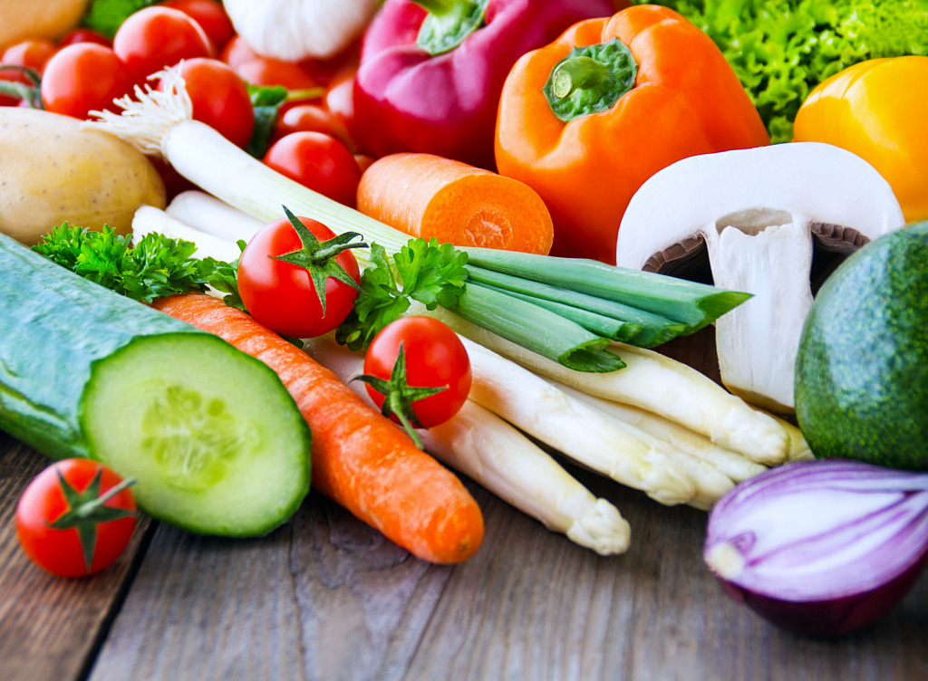 Organic Vegetables jigsaw puzzle in Fruits & Veggies puzzles on TheJigsawPuzzles.com