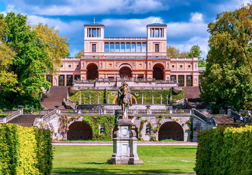 Palais de l’Orangerie dans le parc de Sanssouci, Allemagne jigsaw puzzle in Châteaux puzzles on TheJigsawPuzzles.com