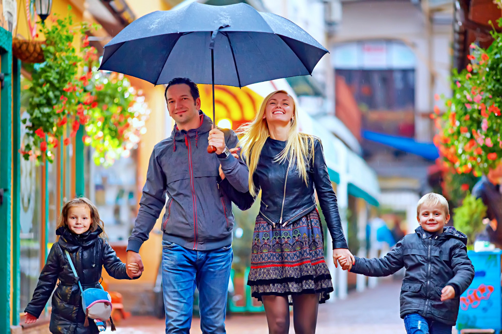Im Regen spazieren gehen jigsaw puzzle in Menschen puzzles on TheJigsawPuzzles.com
