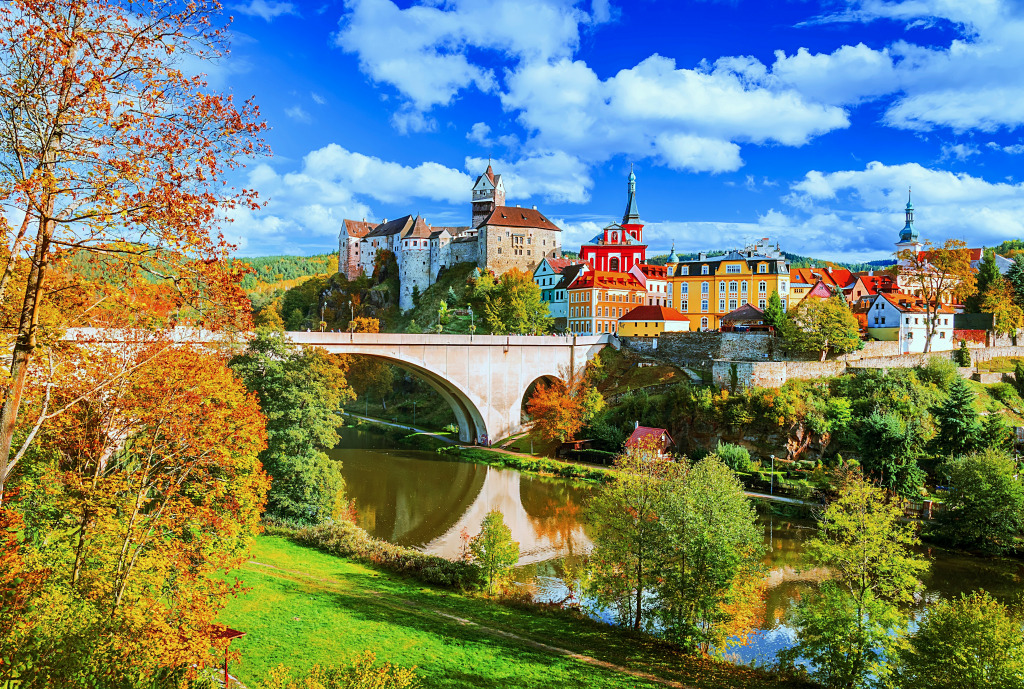 Paisagem de Outono dos Sudetos, Loket jigsaw puzzle in Pontes puzzles on TheJigsawPuzzles.com