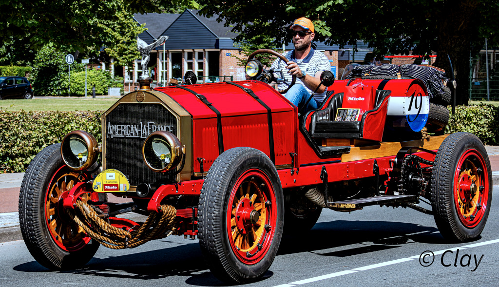 1919 American LaFrance Type 75, Вианен, Голландия jigsaw puzzle in Автомобили и Мотоциклы puzzles on TheJigsawPuzzles.com