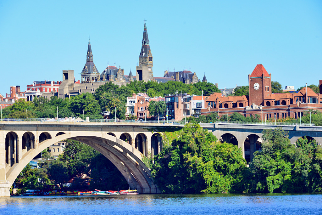 Blick auf die Key Bridge, Washington, DC, USA jigsaw puzzle in Brücken puzzles on TheJigsawPuzzles.com