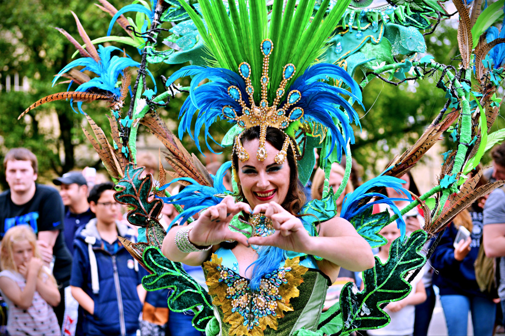 Participants in the Bath Carnival, UK jigsaw puzzle in People puzzles on TheJigsawPuzzles.com