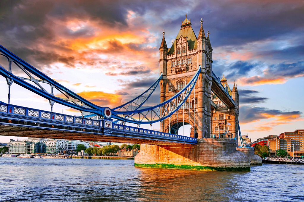 Tower Bridge at Sunset, London, England jigsaw puzzle in Bridges puzzles on TheJigsawPuzzles.com