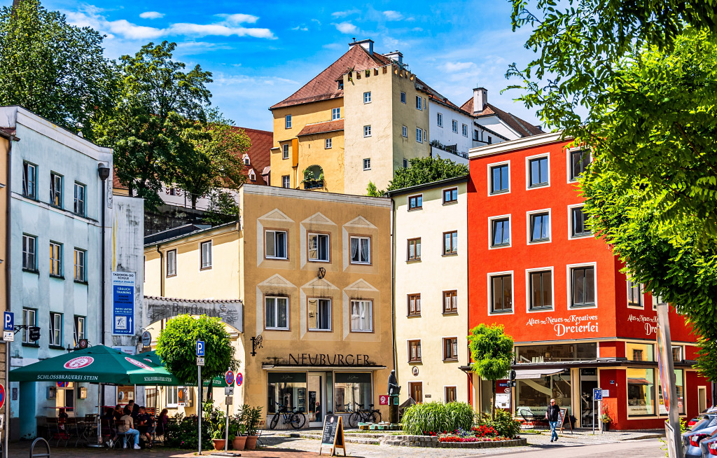 Old Town of Wasserburg am Inn, Germany jigsaw puzzle in Street View puzzles on TheJigsawPuzzles.com