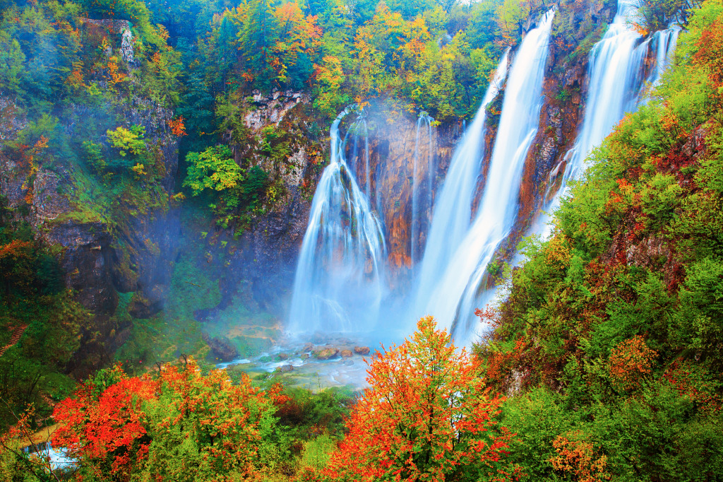 Осенние цвета национального парка Плитвицы, Хорватия jigsaw puzzle in Водопады puzzles on TheJigsawPuzzles.com