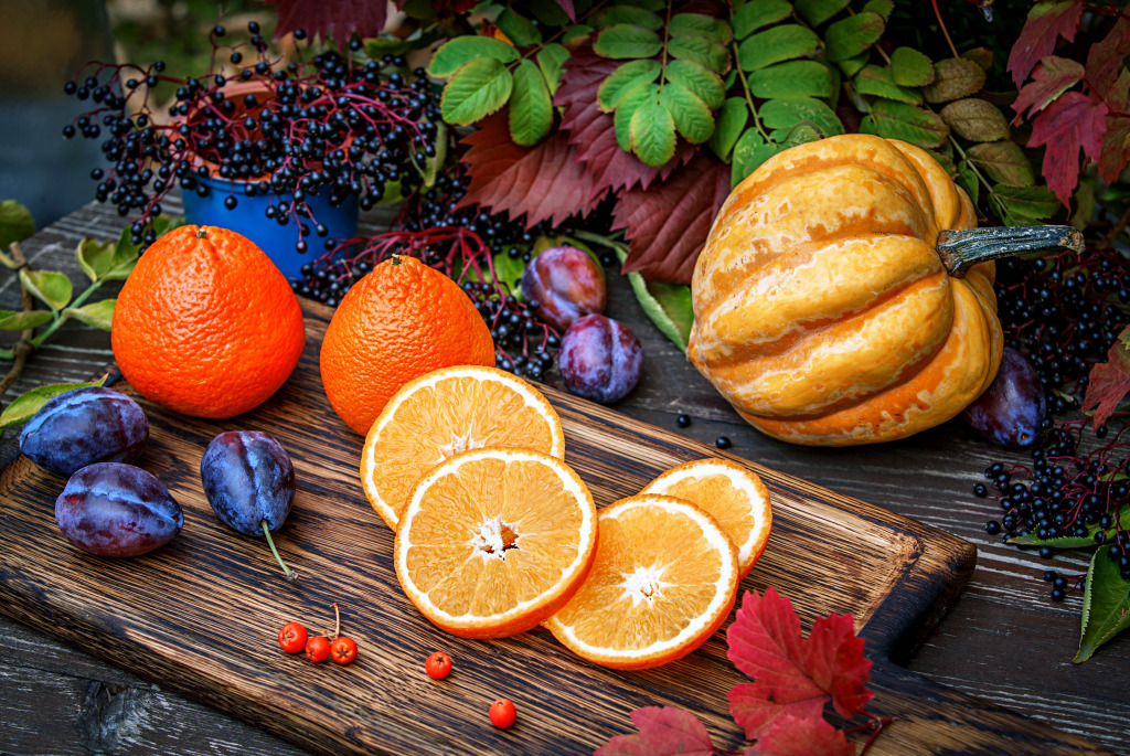 Осенний натюрморт из фруктов и тыквы jigsaw puzzle in Фрукты и Овощи puzzles on TheJigsawPuzzles.com