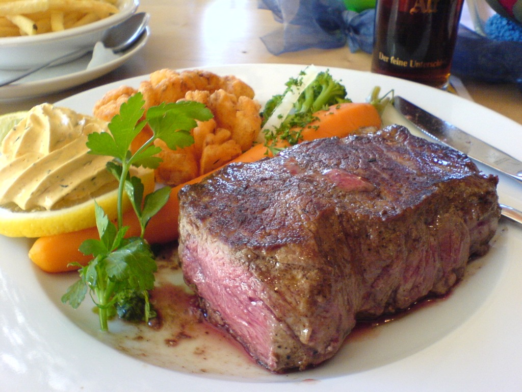 A Good Steak jigsaw puzzle in Food & Bakery puzzles on TheJigsawPuzzles.com