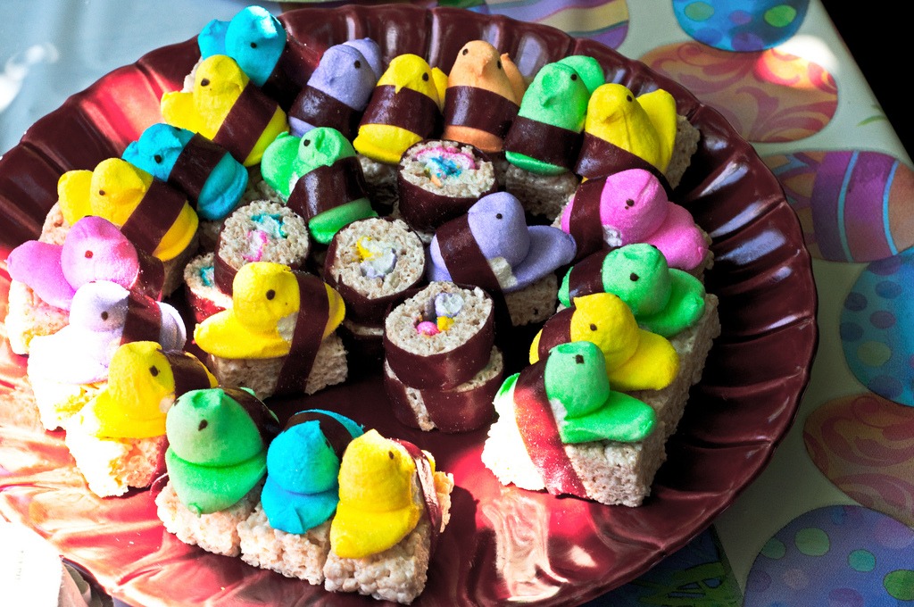 Easter Peeps Sushi jigsaw puzzle in Food & Bakery puzzles on TheJigsawPuzzles.com