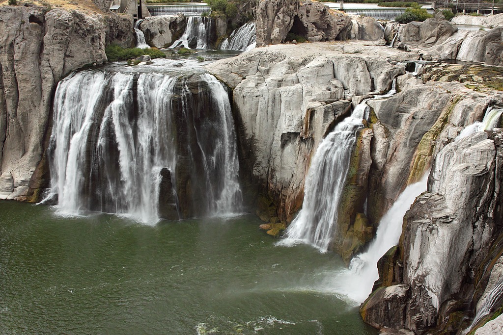 Cachoeiras de Shoshone, Idaho jigsaw puzzle in Cachoeiras puzzles on TheJigsawPuzzles.com