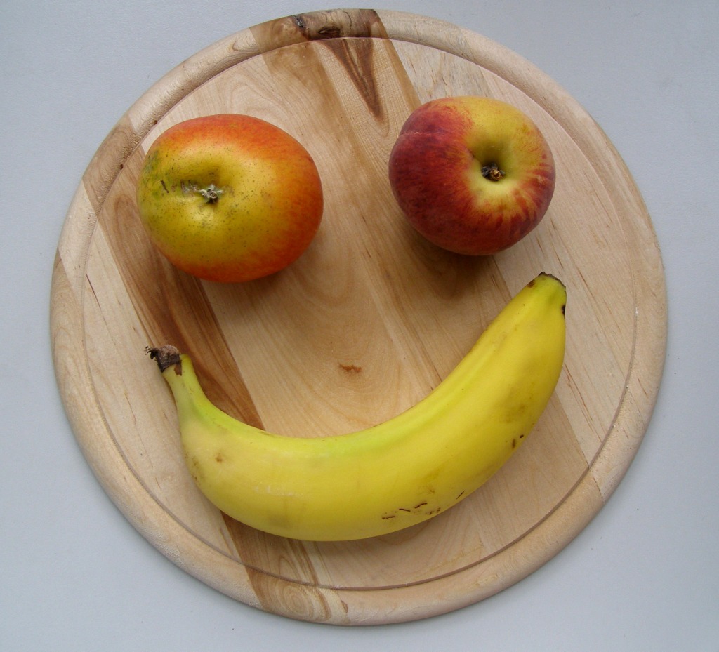 Sourire à la banane jigsaw puzzle in Fruits & Légumes puzzles on TheJigsawPuzzles.com