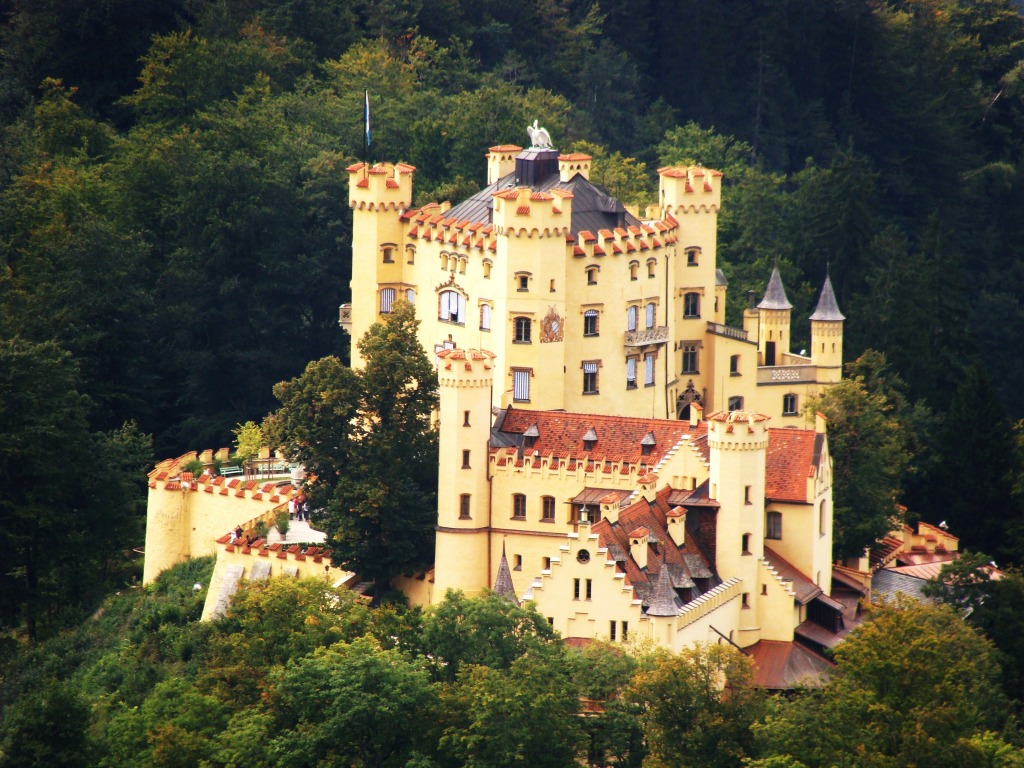 Castelo de Hohenschwangau, Alemanha jigsaw puzzle in Castelos puzzles on TheJigsawPuzzles.com