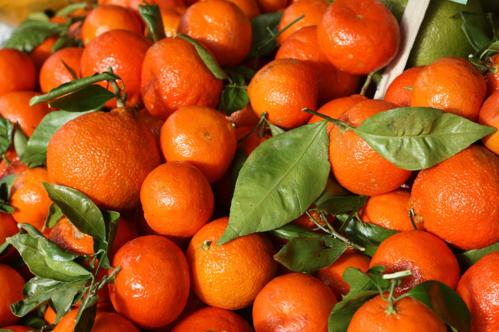 Tangerines jigsaw puzzle in Fruits & Veggies puzzles on TheJigsawPuzzles.com